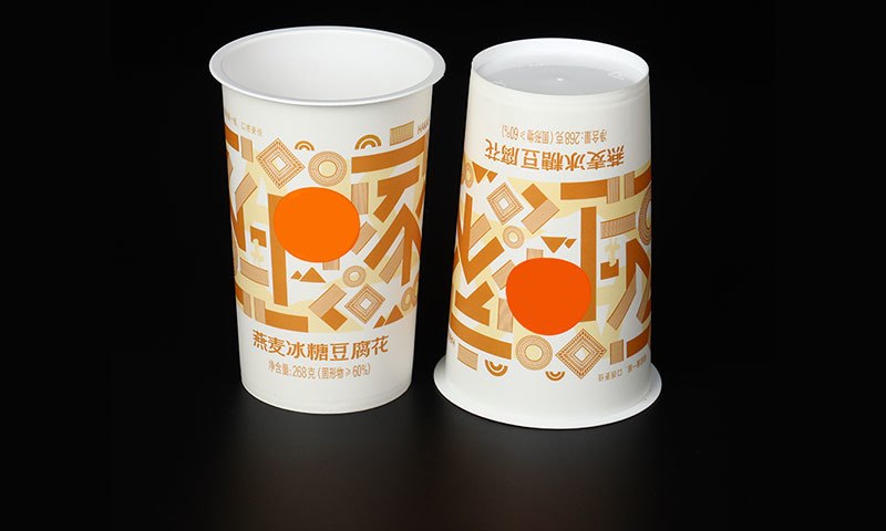 Custom printed plastic cups